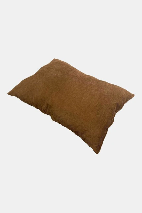 Vernon Corduroy Pillow Bruin Kussen 3 Vernon Corduroy Pillow Bruin Kussen