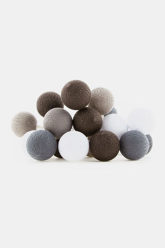 Outdoor Light String Starter Kit 3 Outdoor Light String Starter Kit